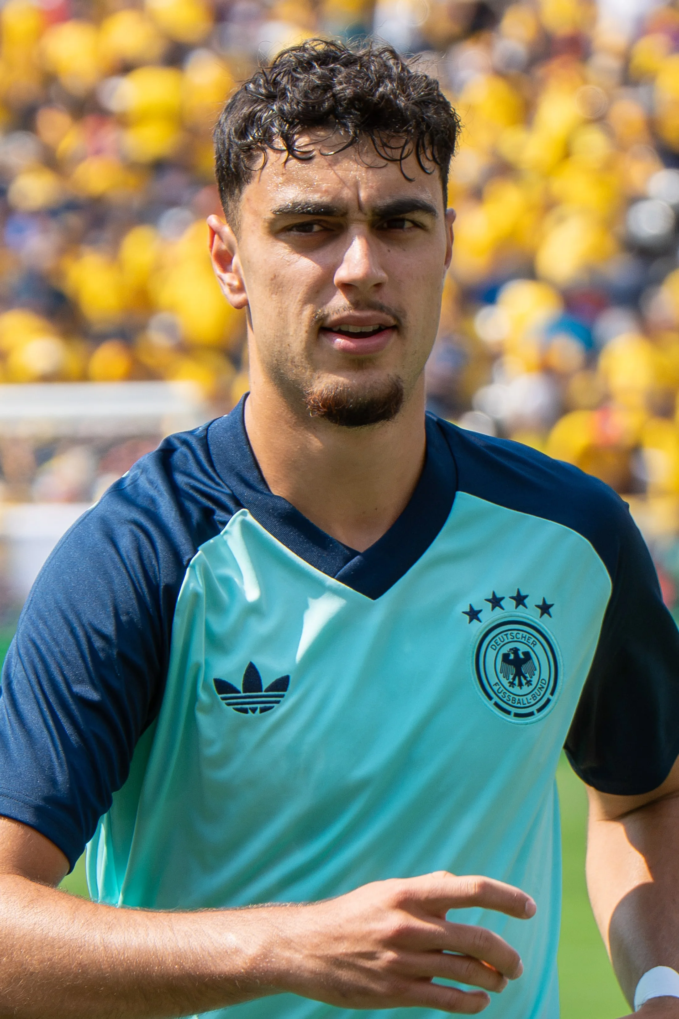 Aleksandar Pavlović con Alemania ante Ecuador el 25 de junio de 2026. Fotografía de archivo.
