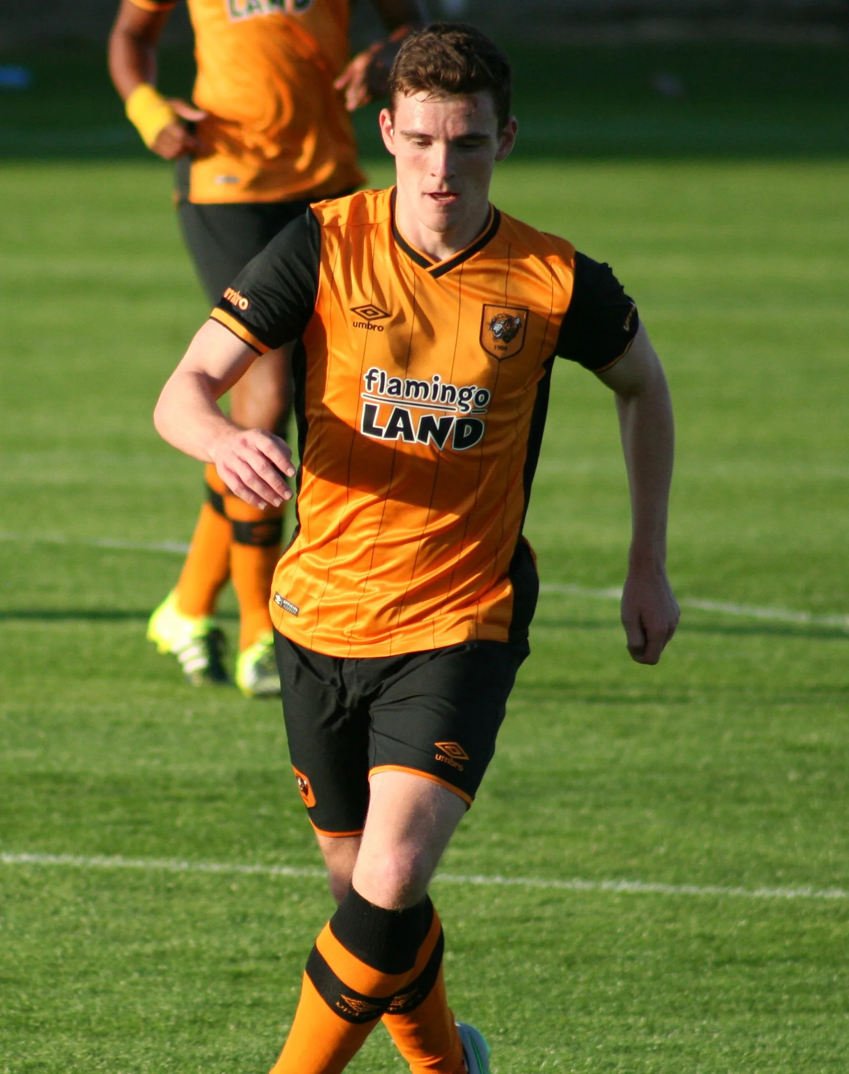 Andrew Robertson jugando con Hull City en julio de 2015.